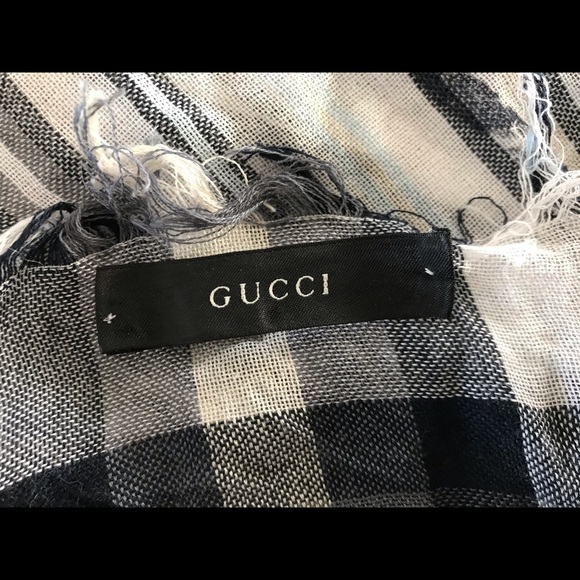 Gucci big square scarve 100% authentic - Picture 3 of 5